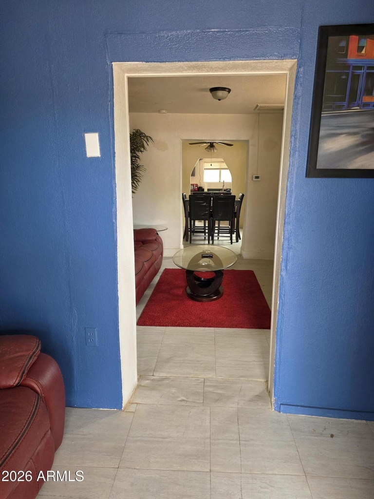 639 N Phoenix Street - Photo 6