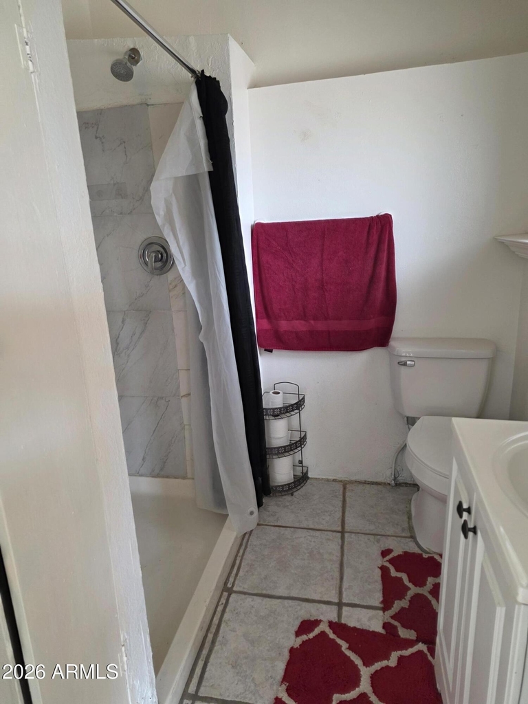 639 N Phoenix Street - Photo 9