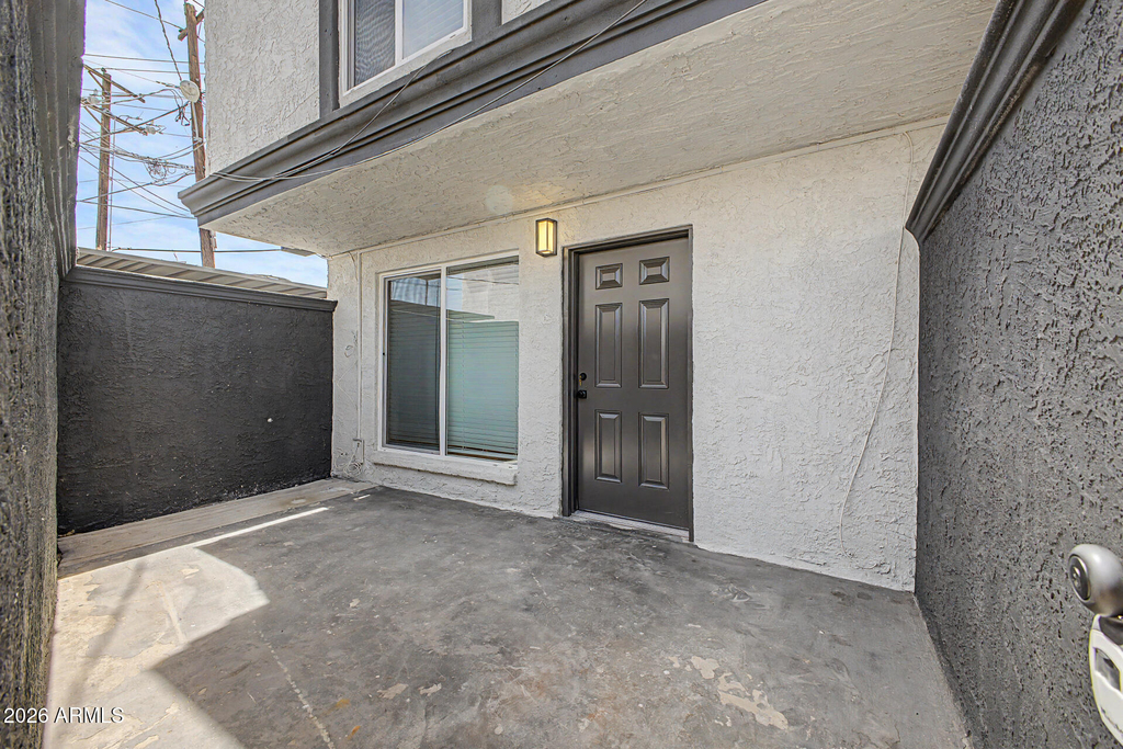 2223 S Mcclintock Drive - Photo 29