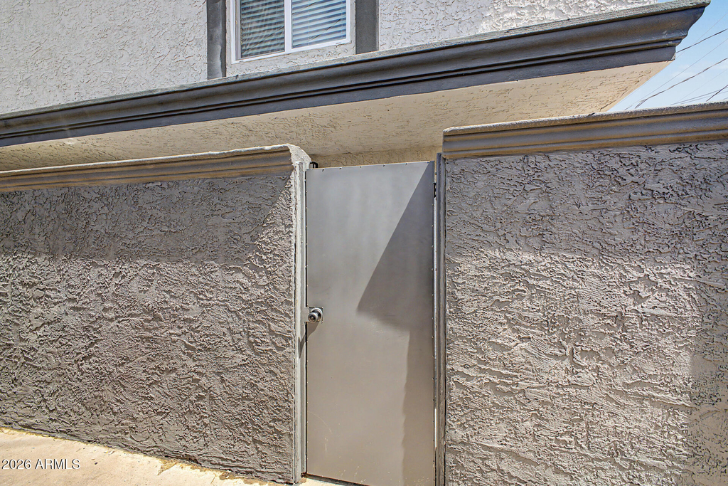 2223 S Mcclintock Drive - Photo 27