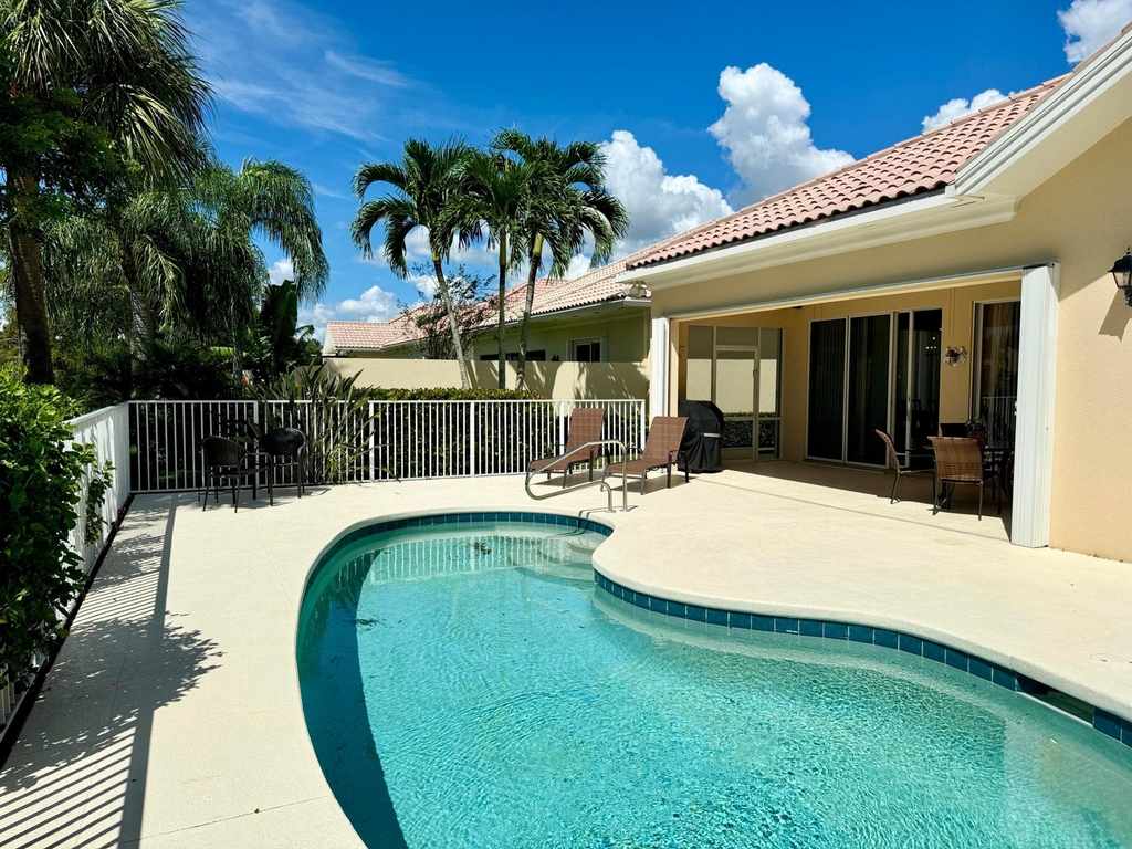 8262 Dominica Place - Photo 0