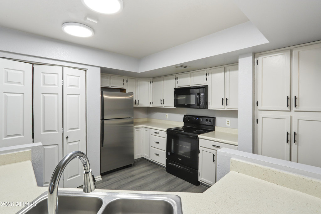 1331 W Baseline Road - Photo 1