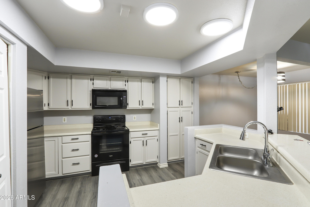 1331 W Baseline Road - Photo 8