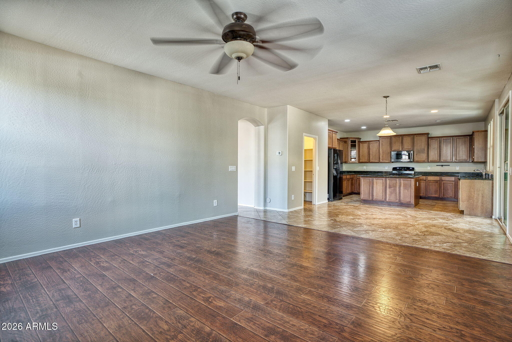 13718 N 150th Drive - Photo 16