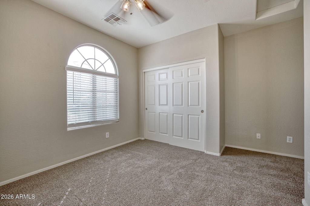13718 N 150th Drive - Photo 4