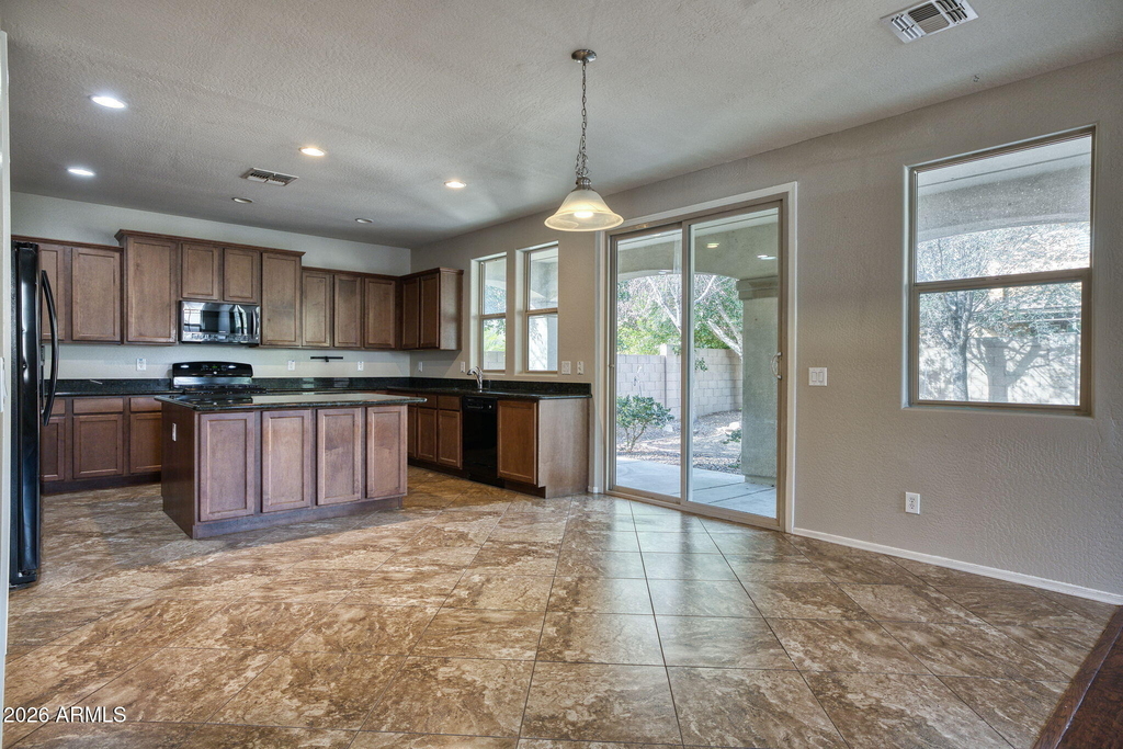 13718 N 150th Drive - Photo 18