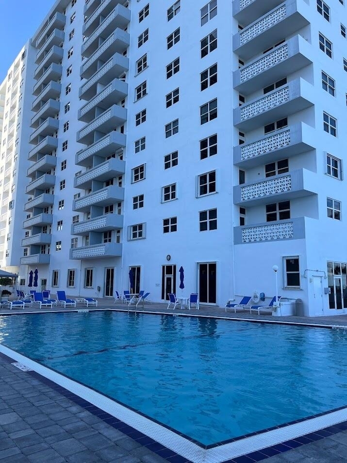 4250 Galt Ocean Drive - Photo 20