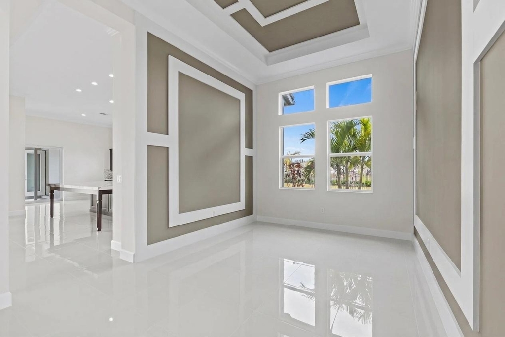 14976 Woodlot Court - Photo 12