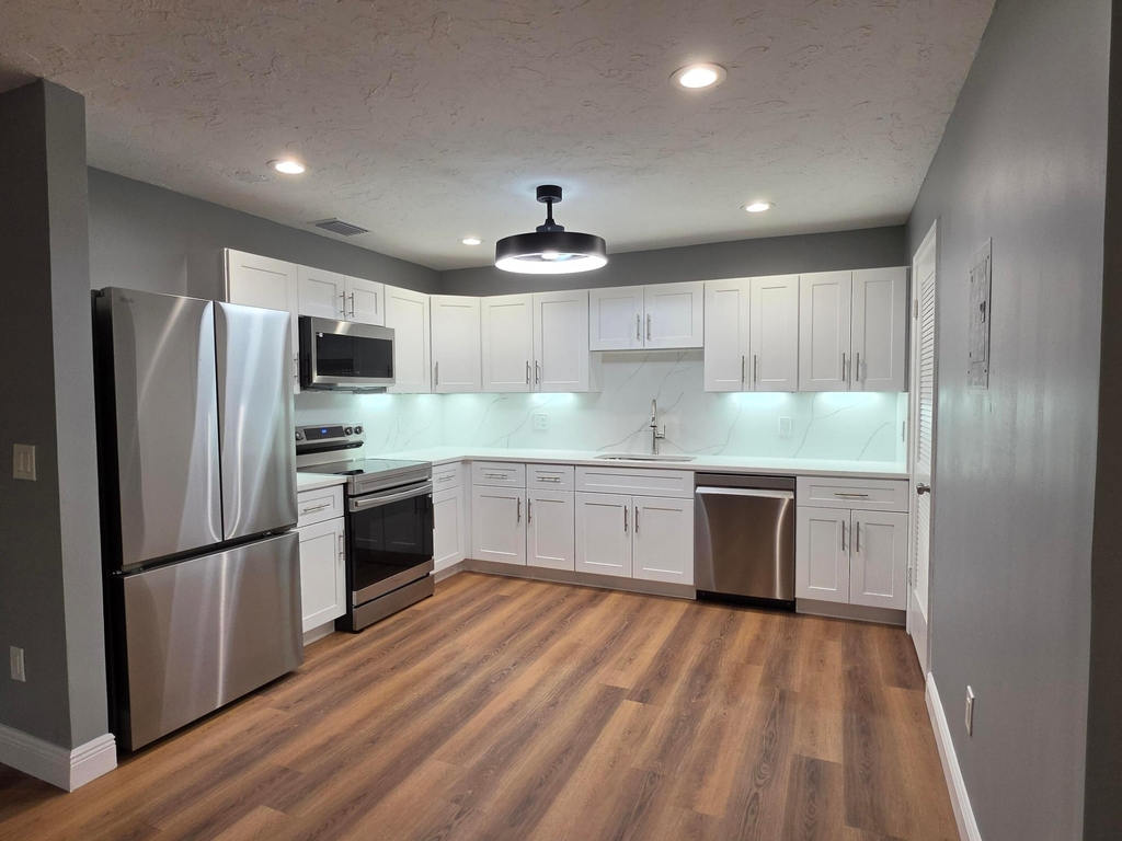 8092 Ambach Way - Photo 4