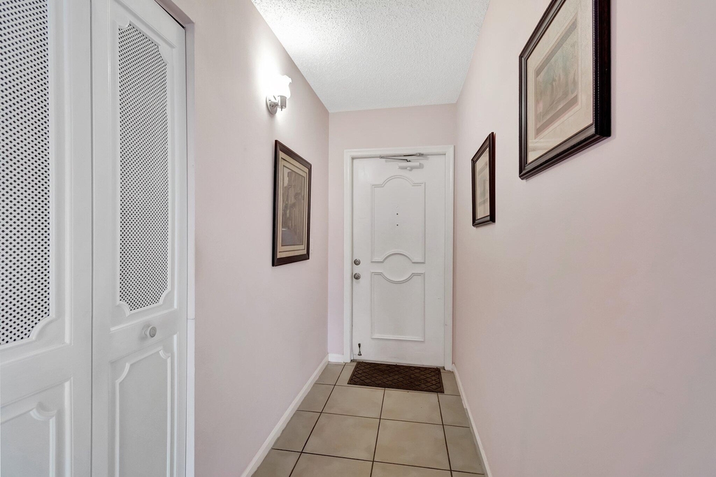 14623 Bonaire Boulevard - Photo 29