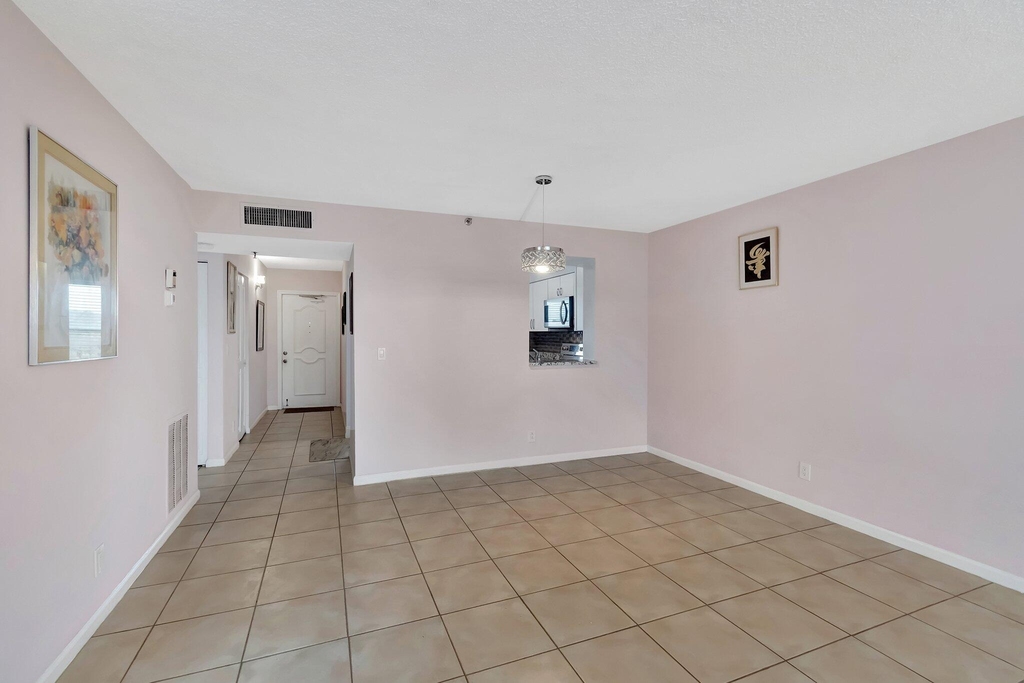 14623 Bonaire Boulevard - Photo 3