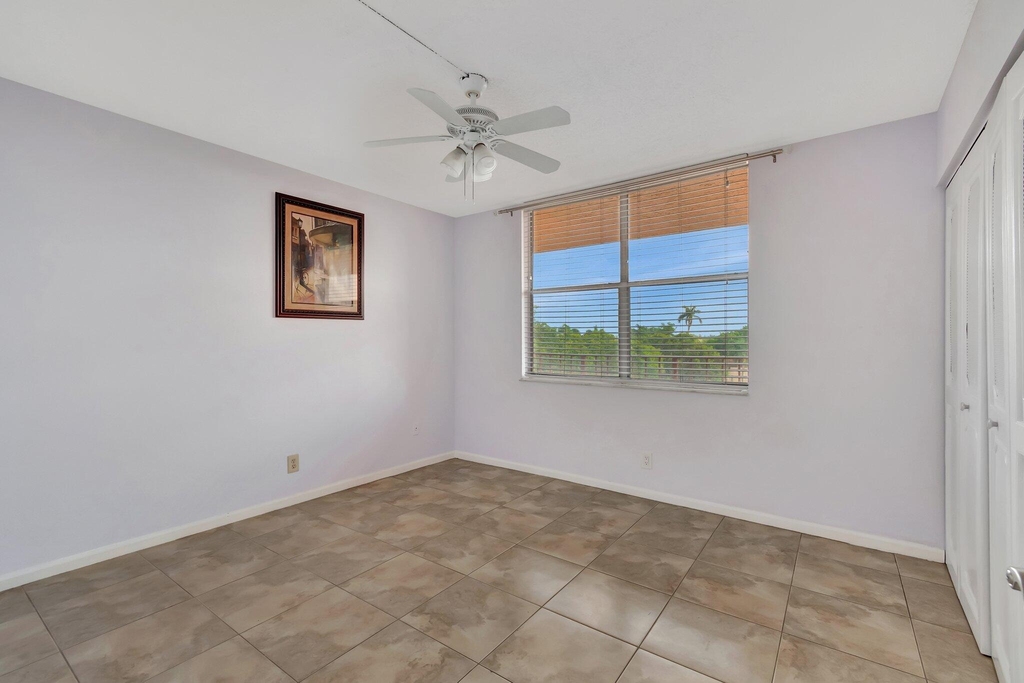 14623 Bonaire Boulevard - Photo 19