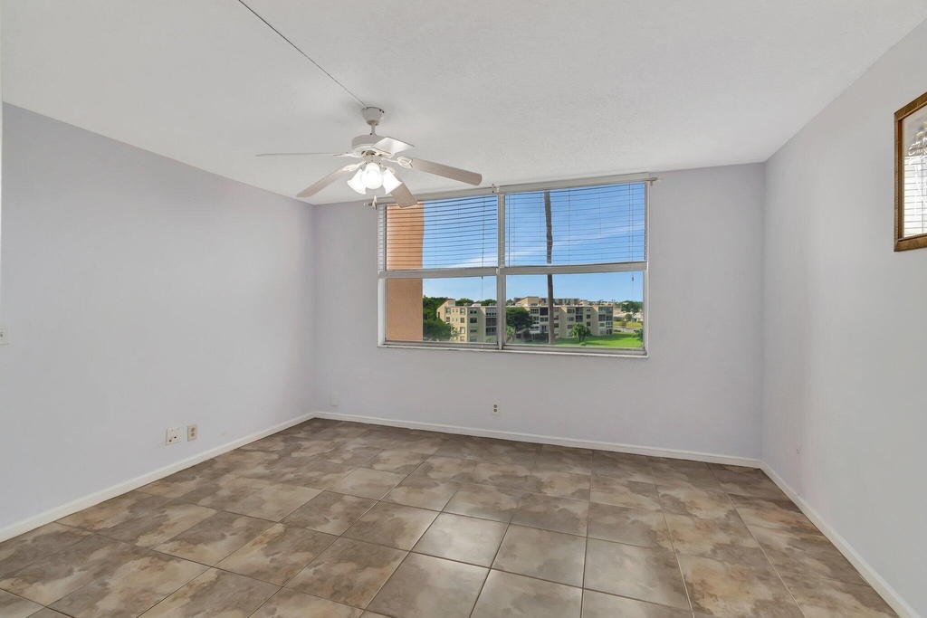 14623 Bonaire Boulevard - Photo 8