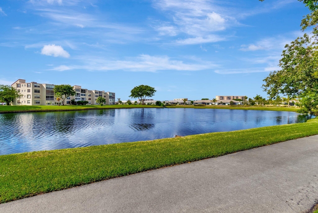 14623 Bonaire Boulevard - Photo 49