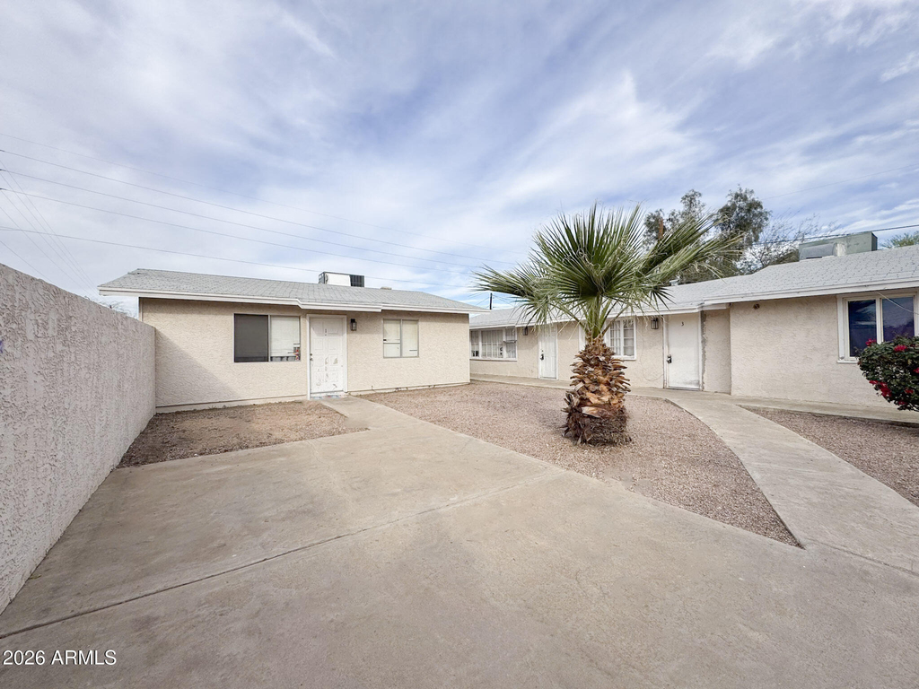 308 E Vogel Avenue - Photo 6