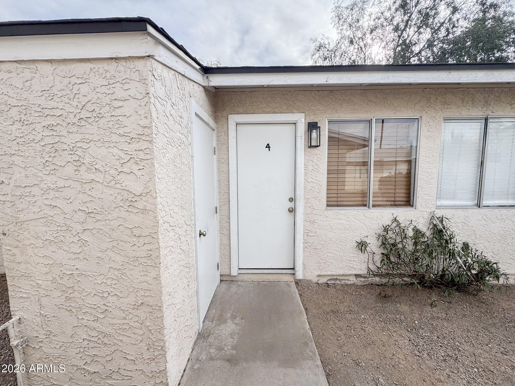 308 E Vogel Avenue - Photo 7