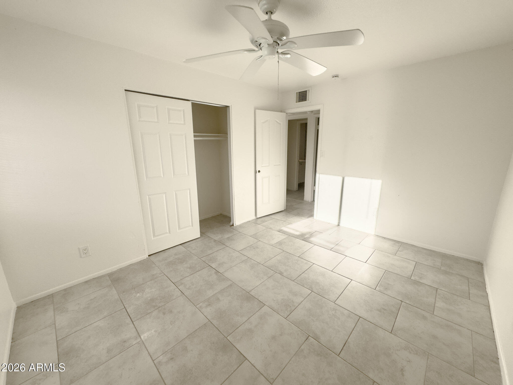 308 E Vogel Avenue - Photo 19