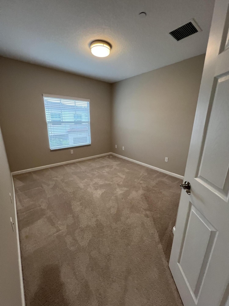 14404 Emerald Place Way - Photo 10
