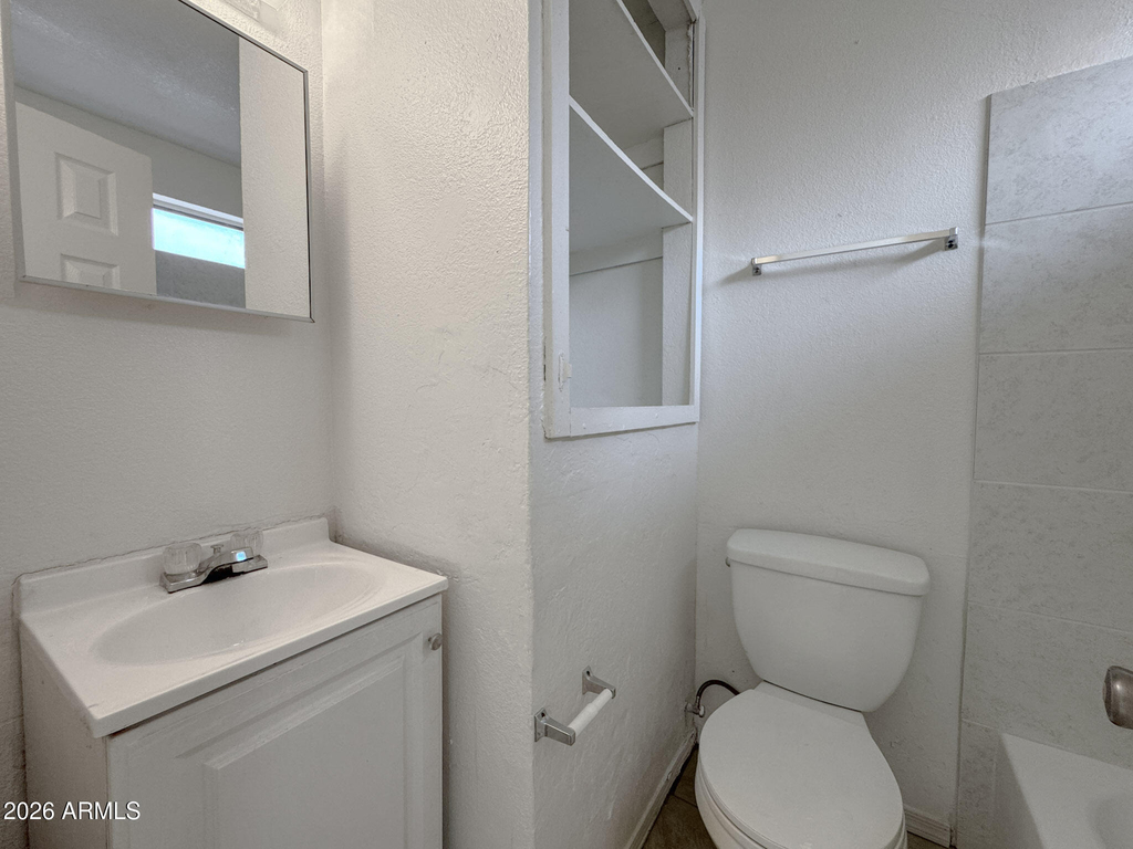 1708 W Yuma Street - Photo 6