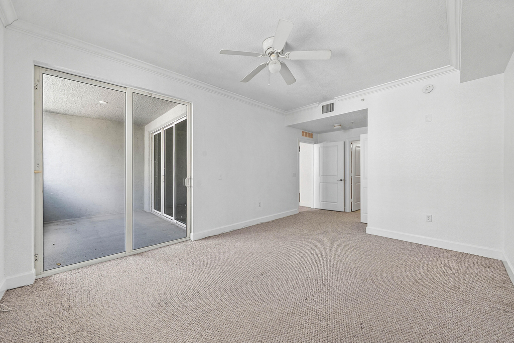 1660 Renaissance Commons Boulevard - Photo 18