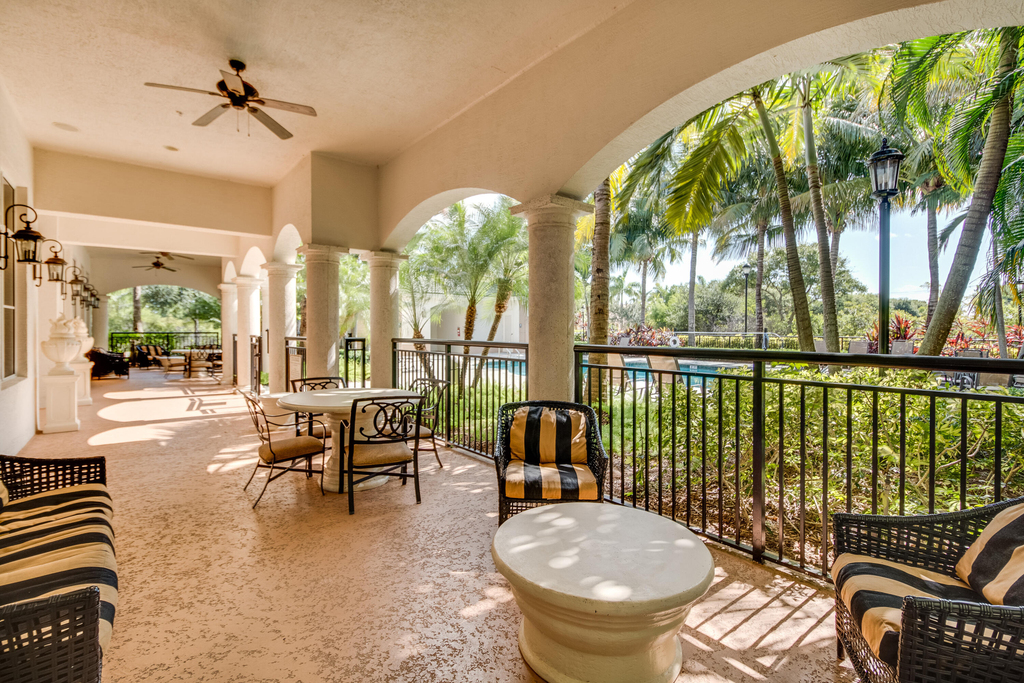 1660 Renaissance Commons Boulevard - Photo 44
