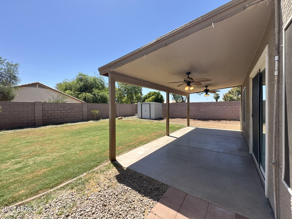 11595 W Holly Street - Photo 33