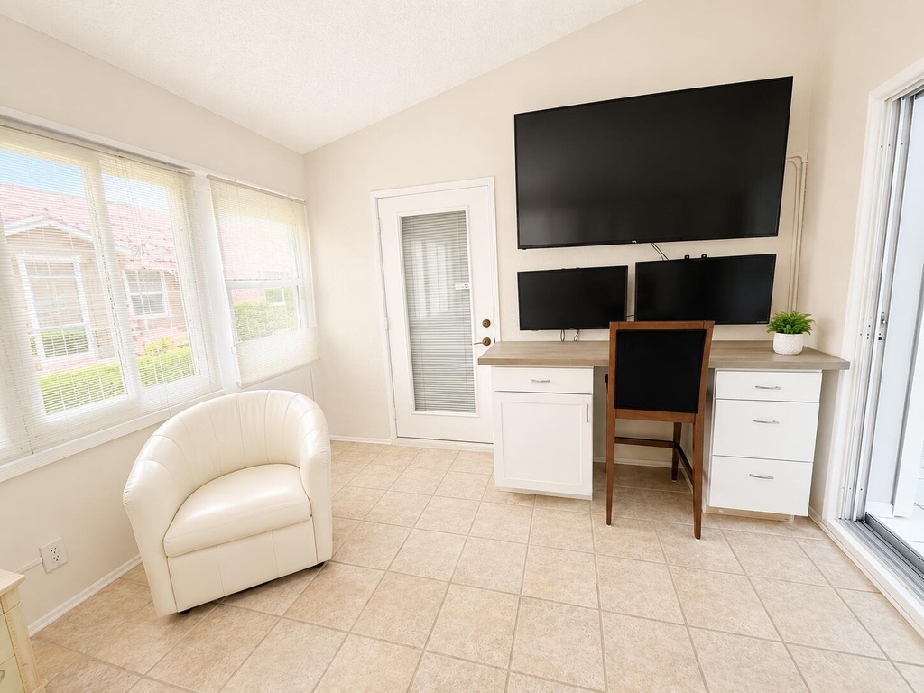 4214 Se Home Way - Photo 27