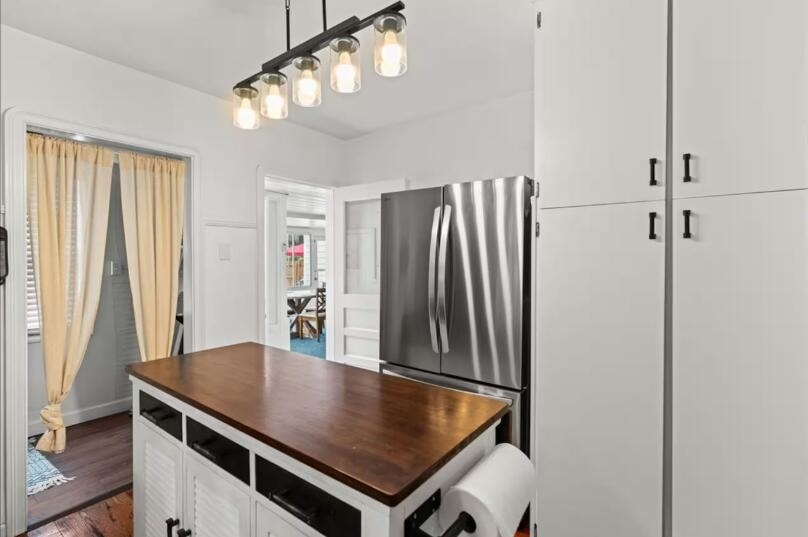 219 31st Street - Photo 5