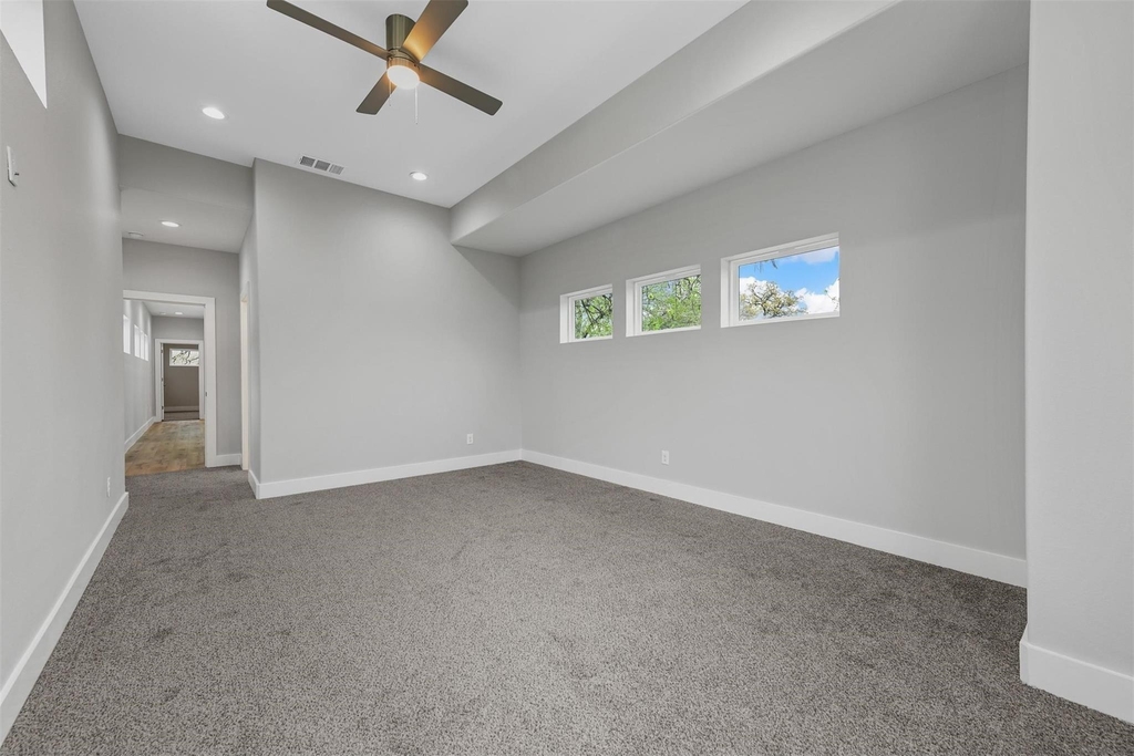 2507 Birmingham Avenue - Photo 17