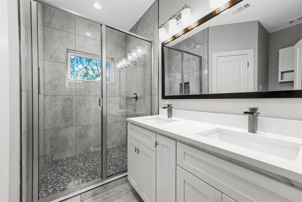 2507 Birmingham Avenue - Photo 20