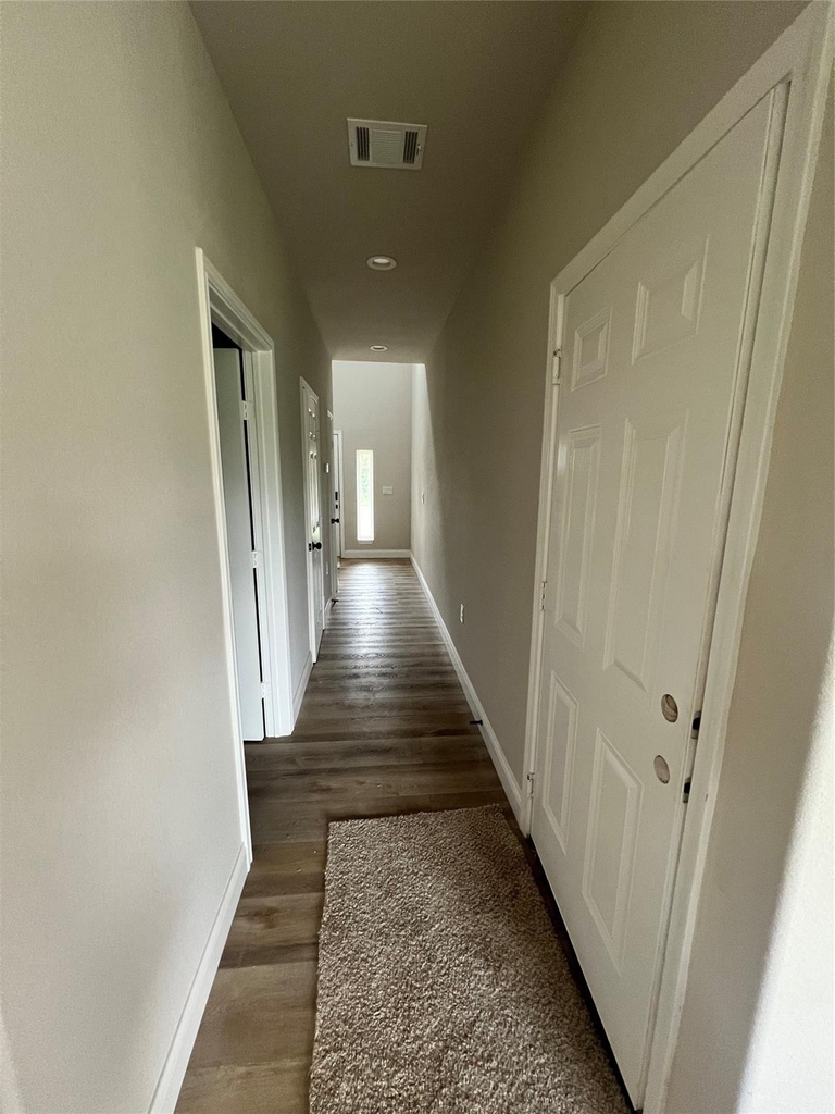 210 Mineral Wells Street - Photo 6