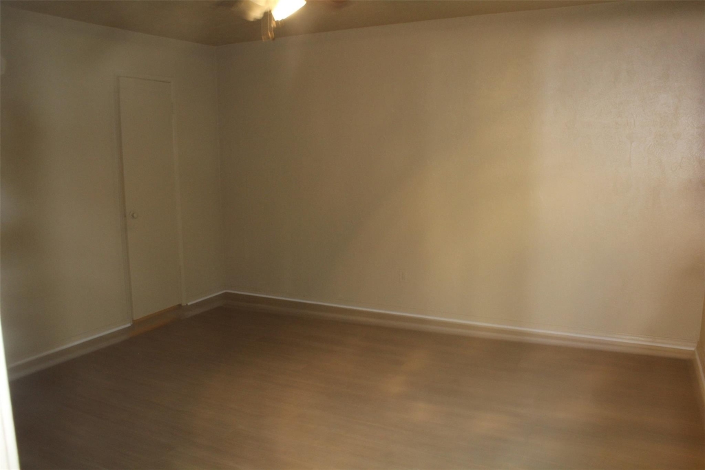 5706 Briarcrest Drive - Photo 5