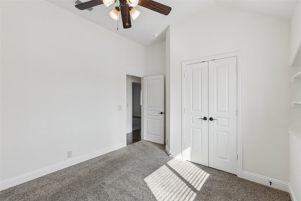 500 Cottage Place - Photo 21