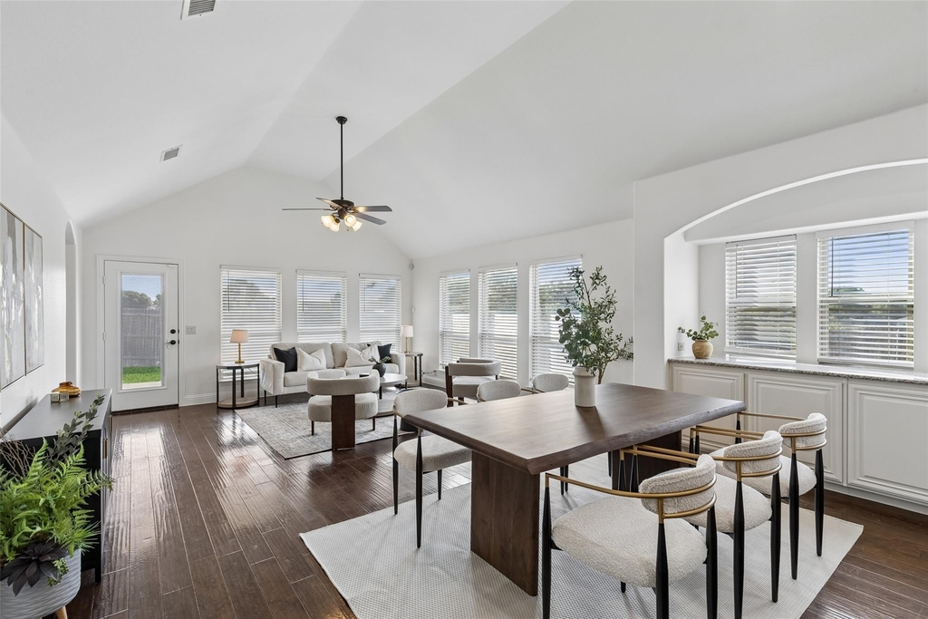 500 Cottage Place - Photo 9