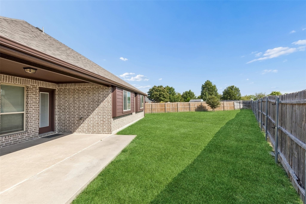 500 Cottage Place - Photo 30