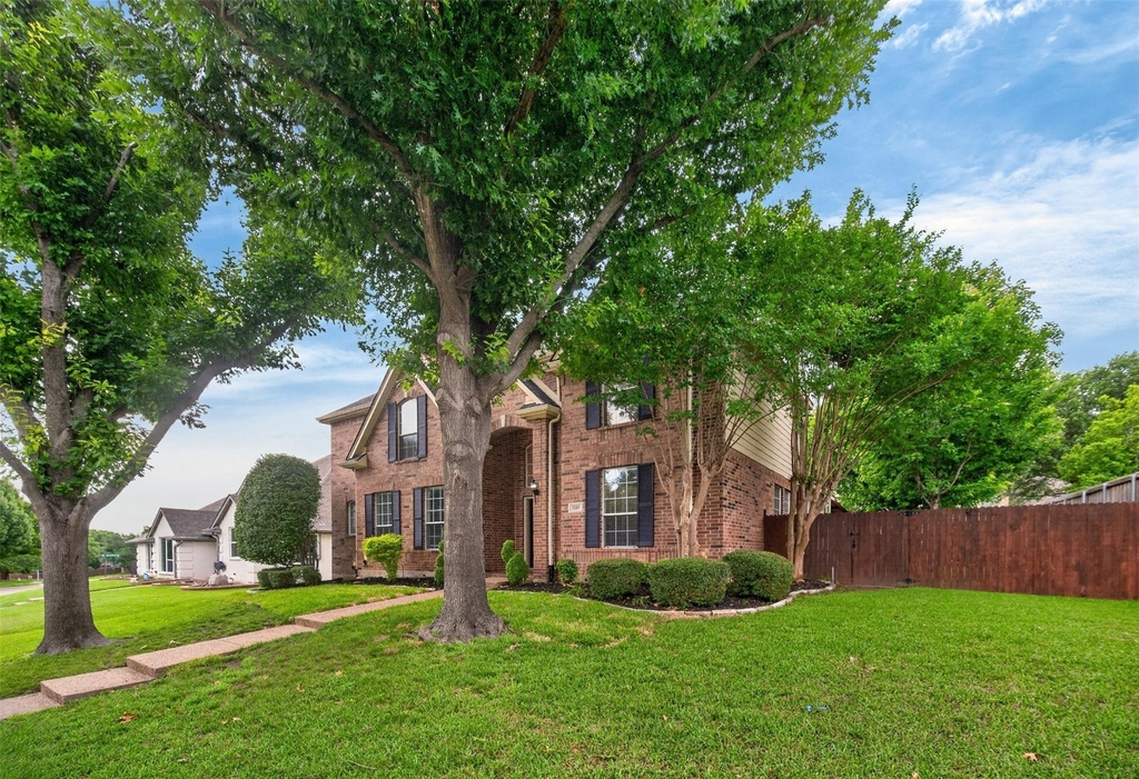 1203 Rainforest Lane - Photo 1