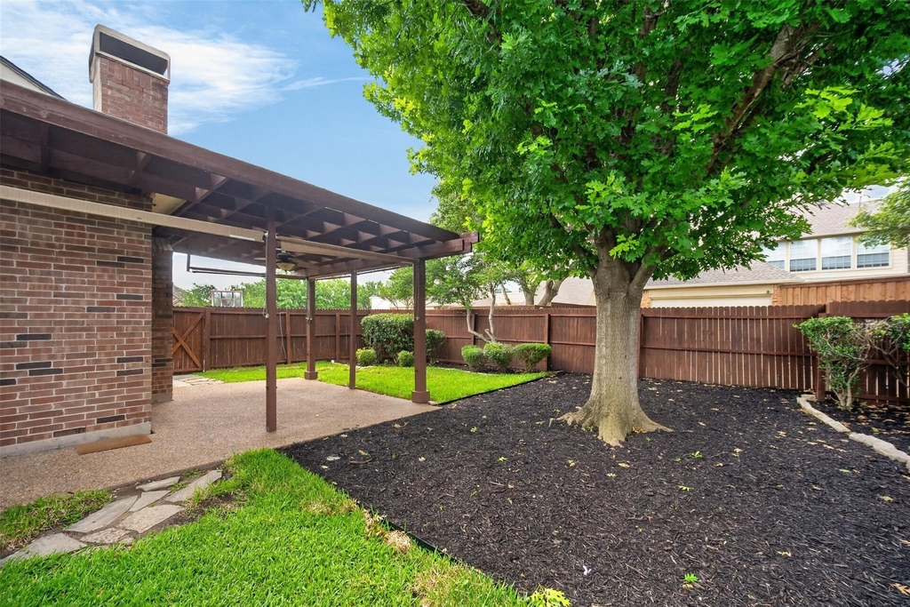 1203 Rainforest Lane - Photo 8