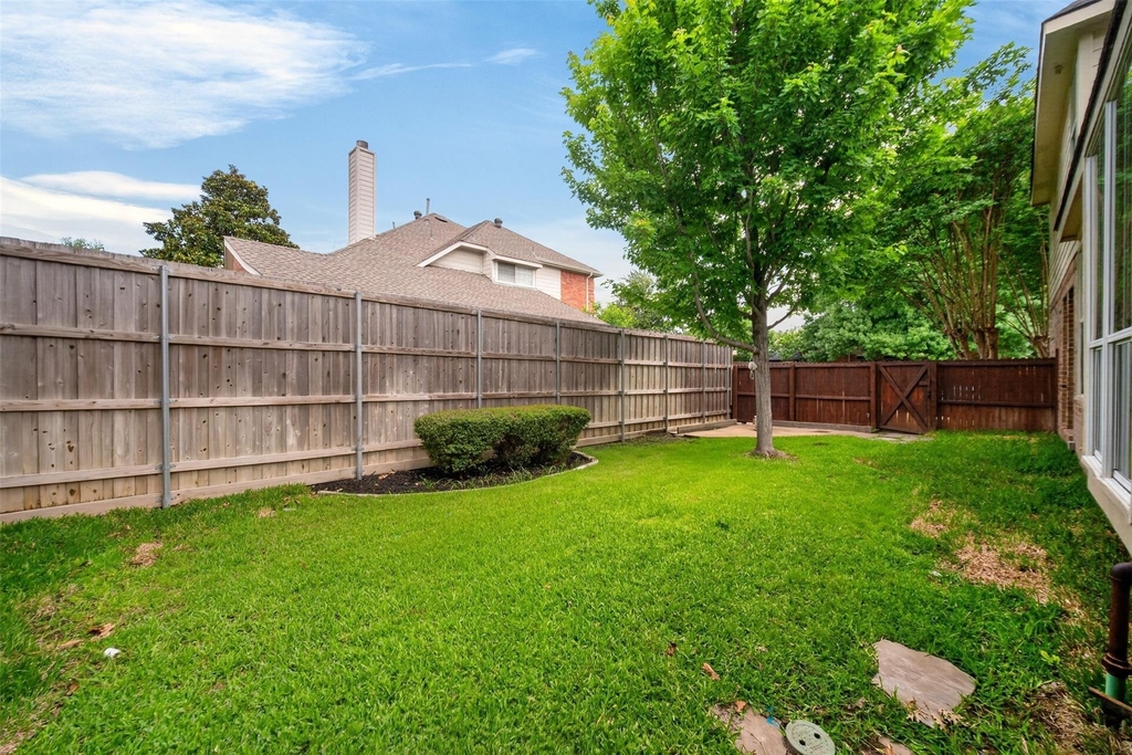 1203 Rainforest Lane - Photo 7