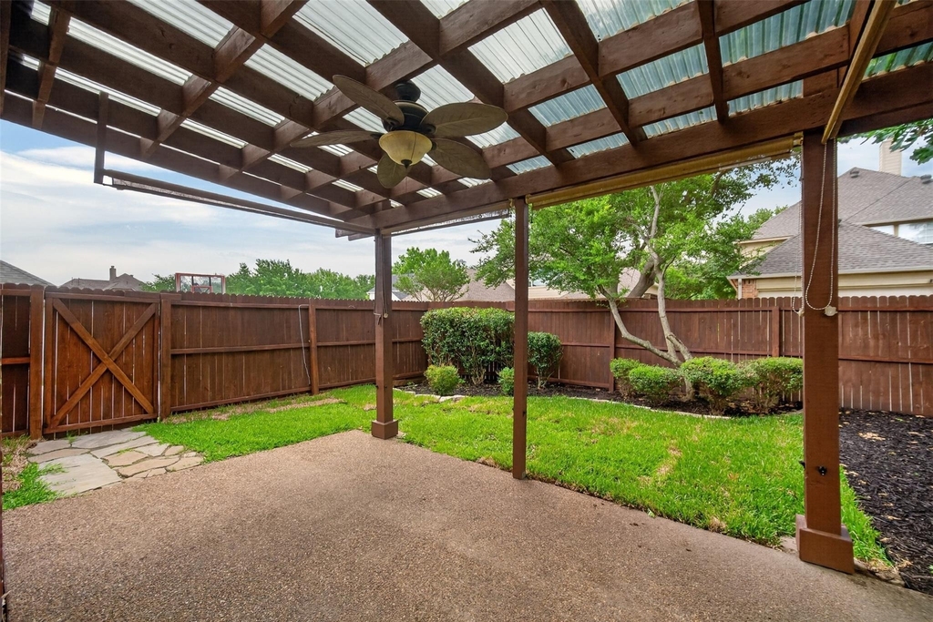 1203 Rainforest Lane - Photo 10