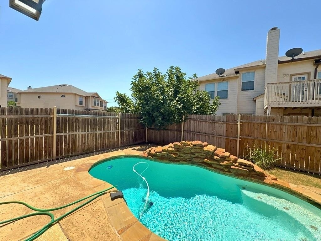 12614 Oceanside Drive - Photo 2