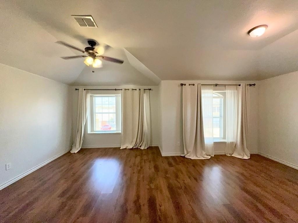 12614 Oceanside Drive - Photo 13