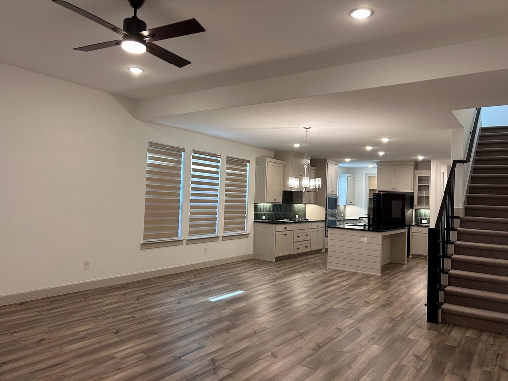 2712 Rolling Meadow Road - Photo 5