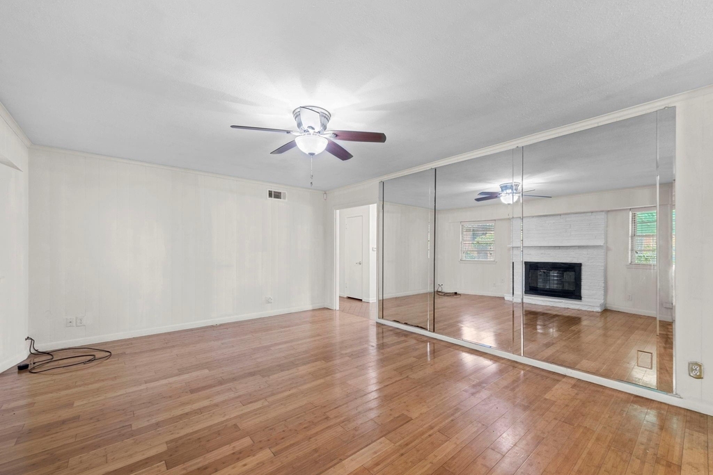 5007 Rockport Drive - Photo 11