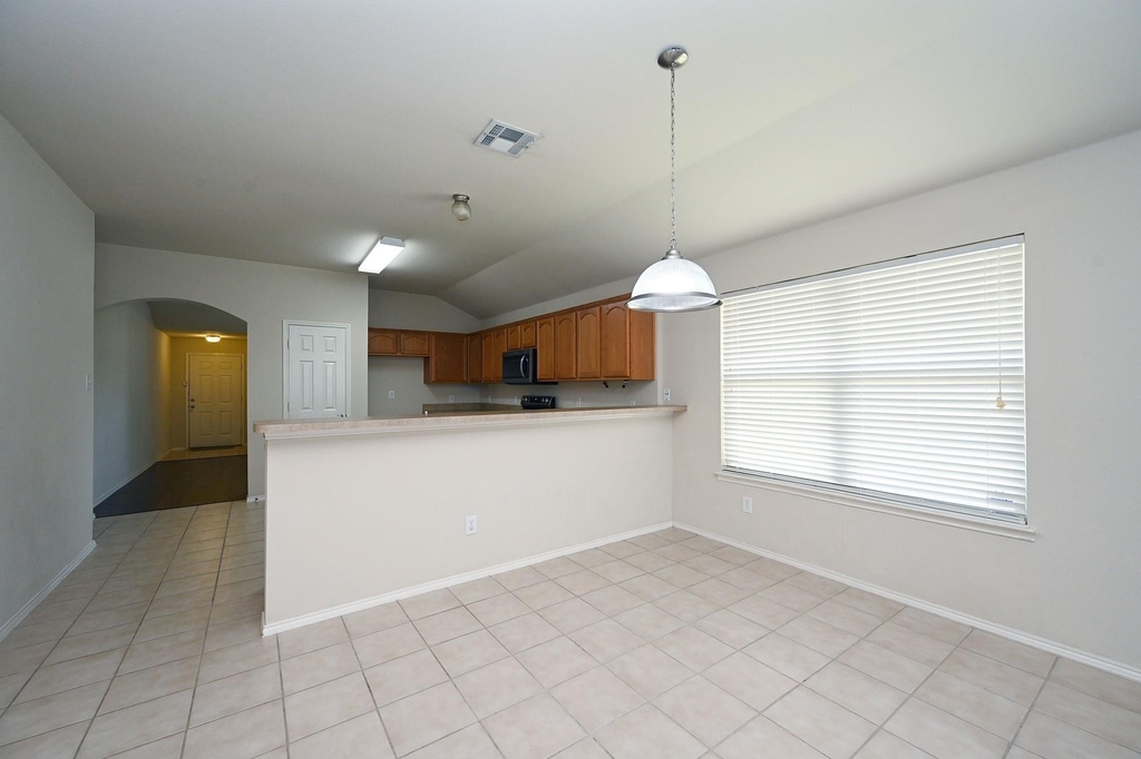 3924 Palace Place - Photo 6