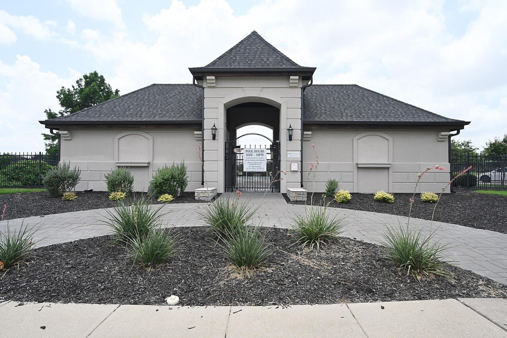 3924 Palace Place - Photo 21