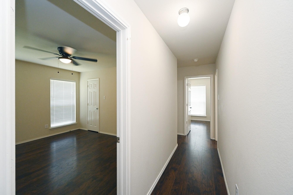 3924 Palace Place - Photo 3
