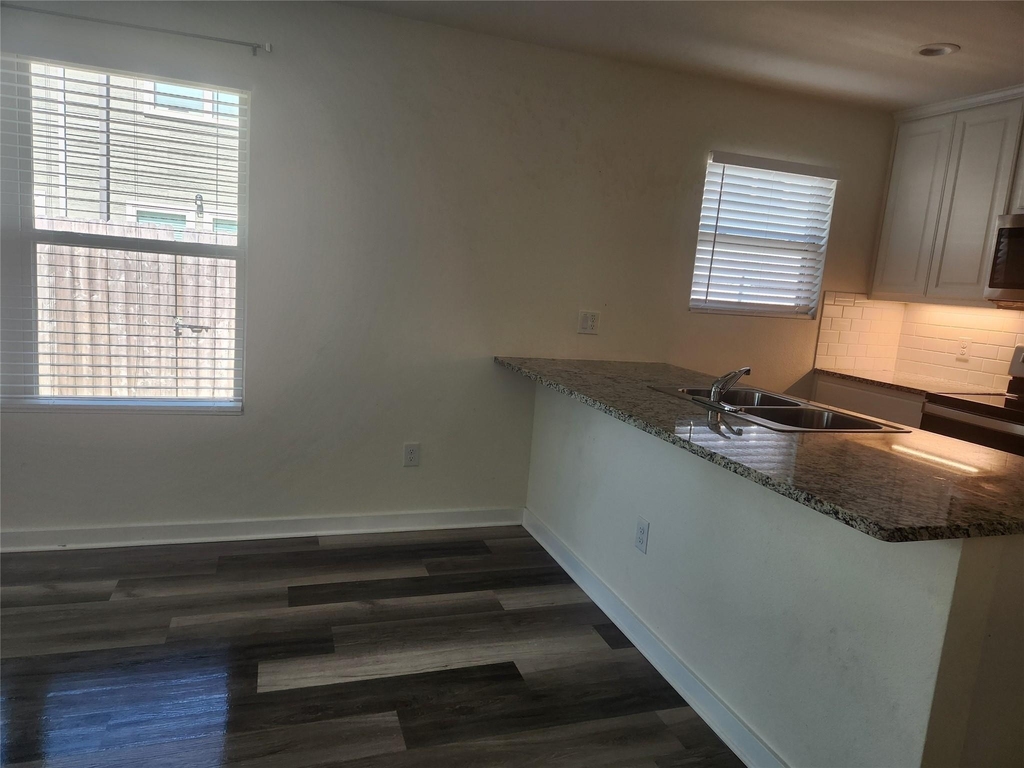 410 S 2nd Street - Photo 6