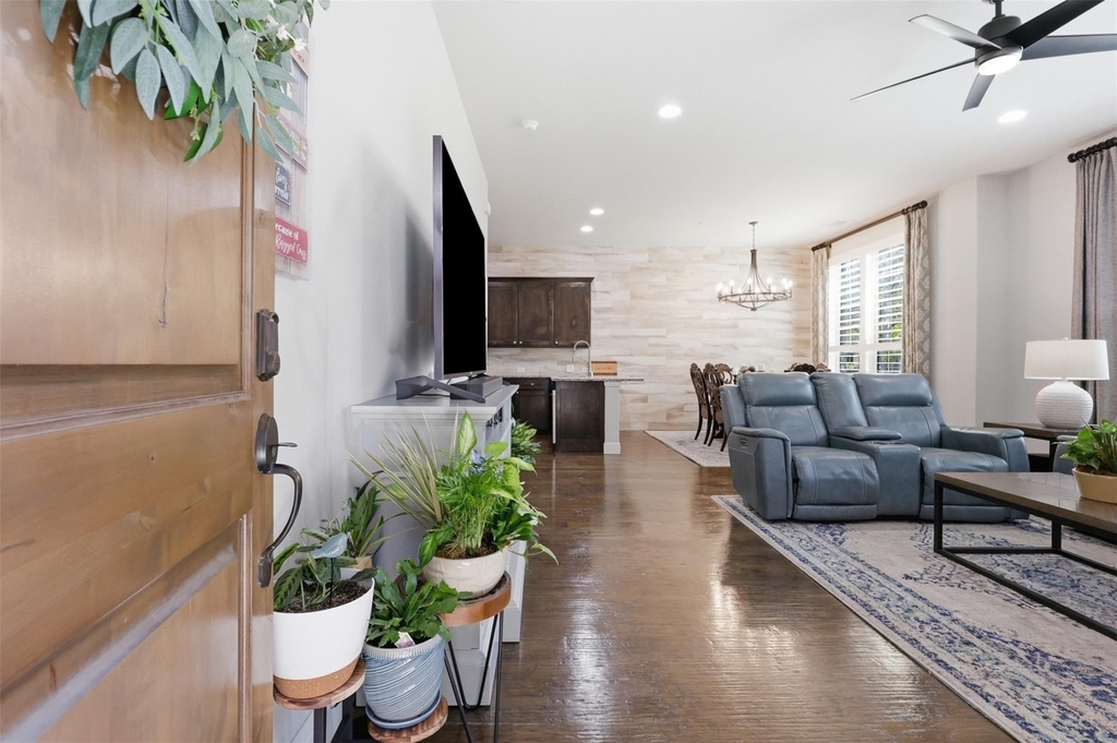 4675 Rhett Lane - Photo 5