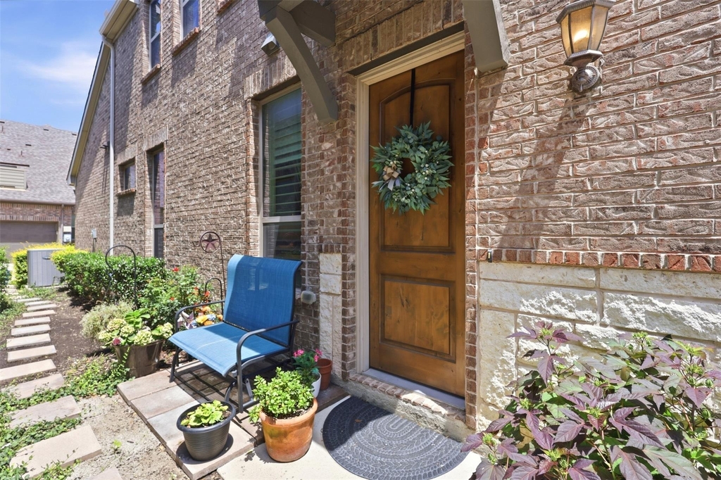 4675 Rhett Lane - Photo 4