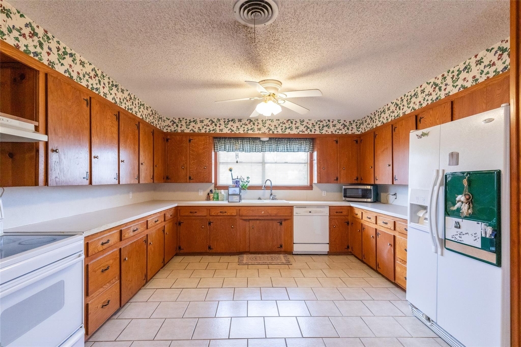 109 Clark Road - Photo 11